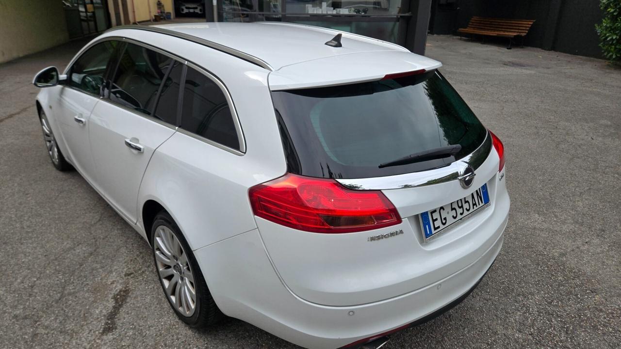 Opel Insignia 2.0 CDTI Sports Tourer Cosmo