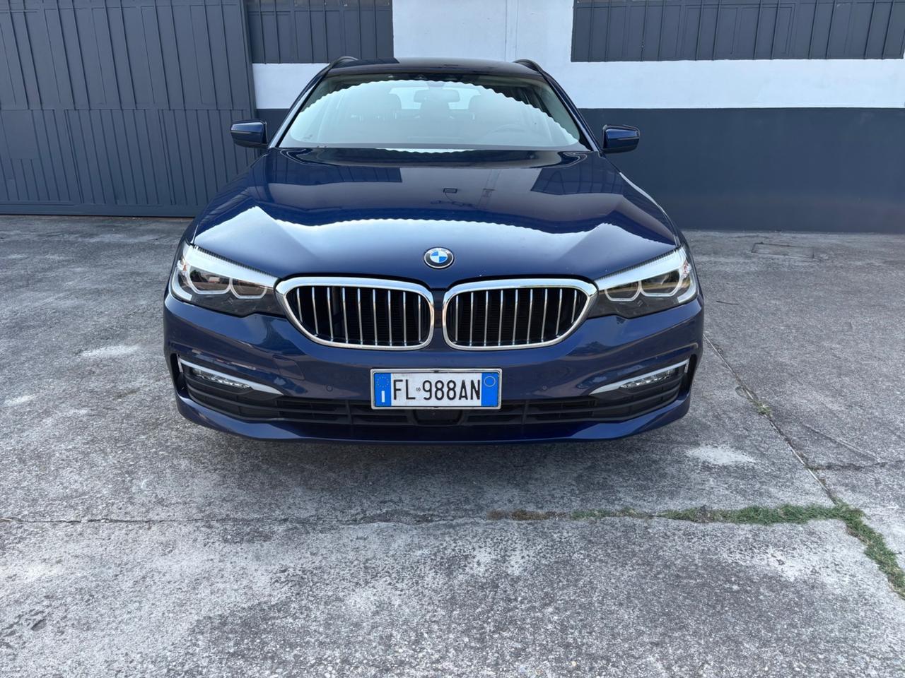 BMW 530D XDrive 3.0 265cv . Garanzia 12 mesi