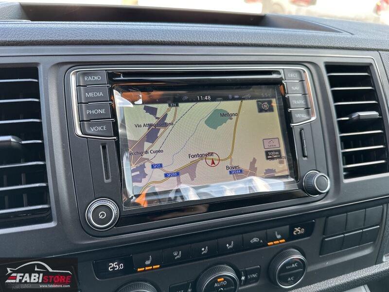 Volkswagen Multivan 2.0 TDI 150CV DSG Highline