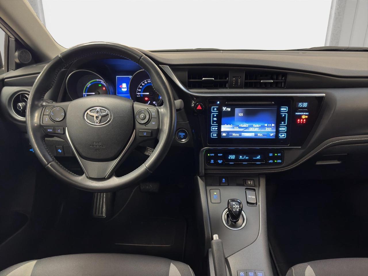 Toyota Auris 1.8h Active cvt
