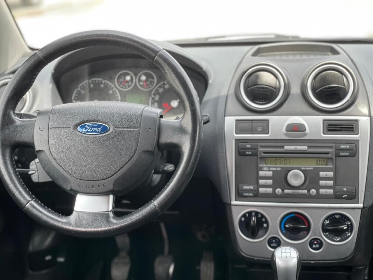 Ford Fiesta 1.2 16V 5p. Titanium “NUOVISSIMA”