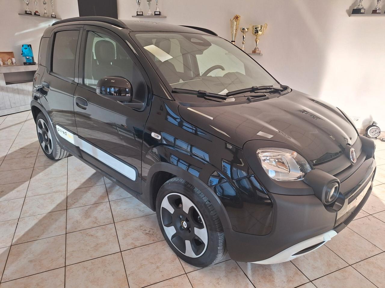 Fiat Pandina Cross 1.0 FireFly S&S Hybrid