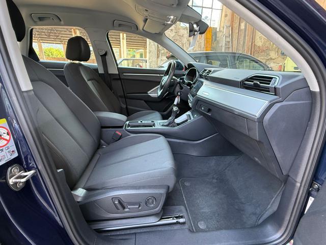 AUDI Q3 35 TDI S tronic Business