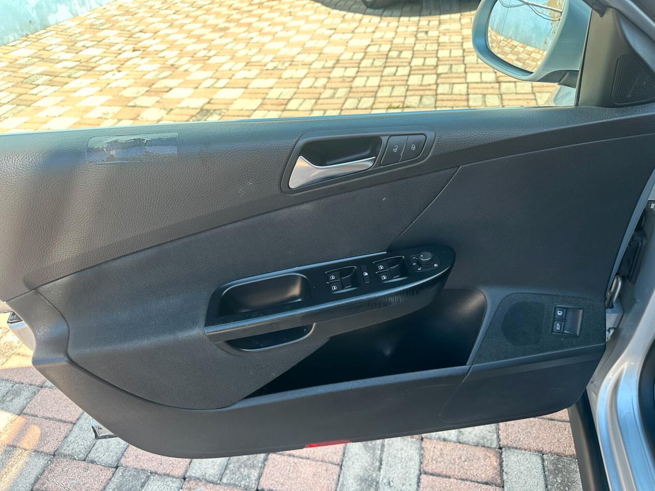 Volkswagen Passat 2.0 TDI DPF Var. Comfortline