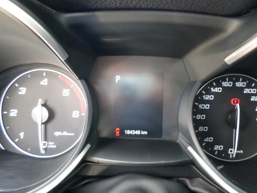 Alfa Romeo Stelvio 2.2 Turbodiesel 160 CV AT8 RWD Business