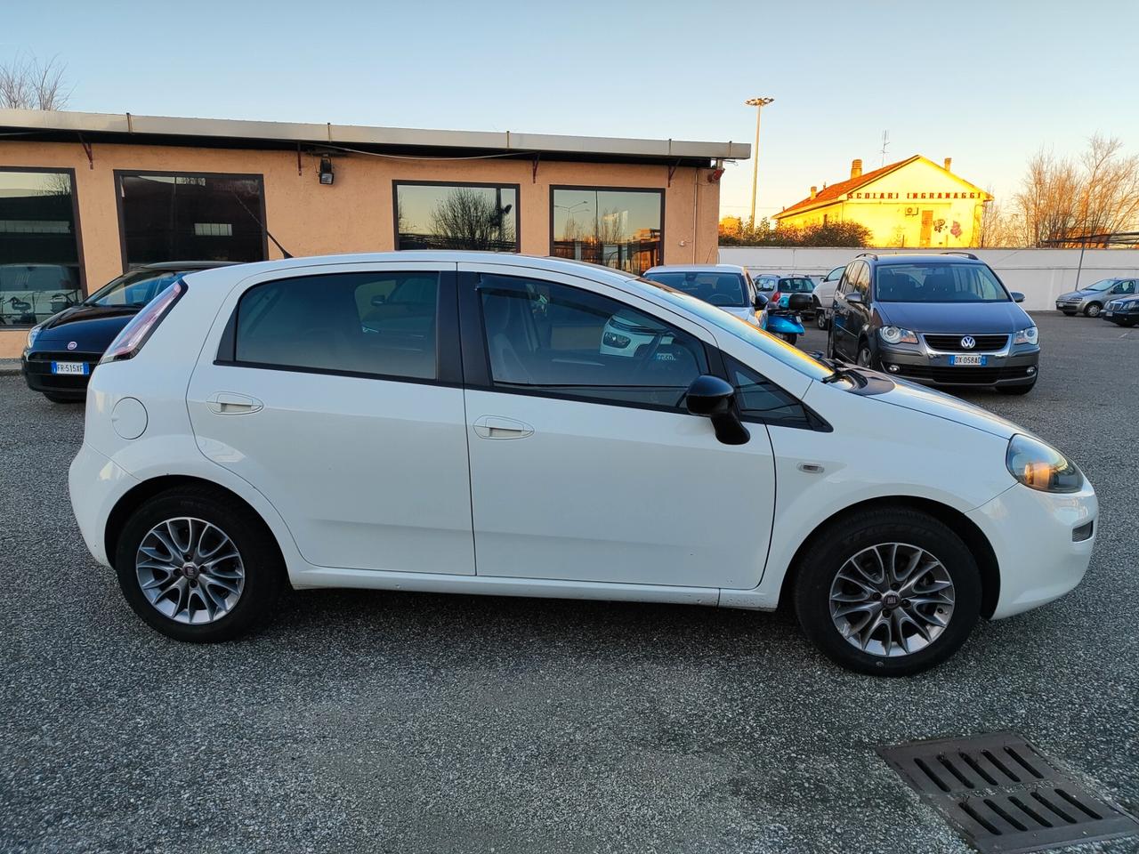 Fiat Punto 1.3 MJT II 75 CV 3 porte Active