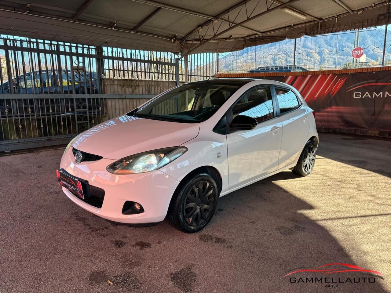 Mazda 2 1.3 Play 75cv