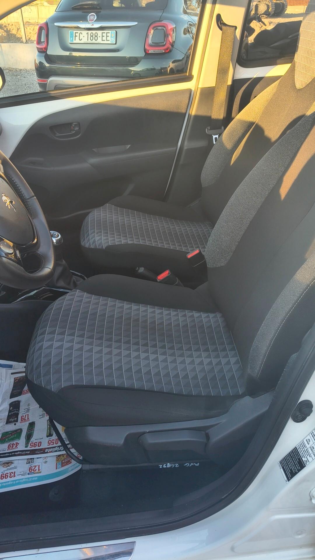 Peugeot 108 VTi 72 S&S 5 porte Allure cabrio