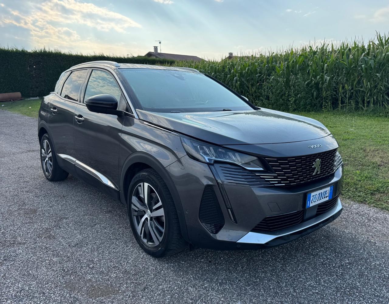 PEUGEOT 3008 1.5 Blu HDI DIESEL FULL OPTIONAL