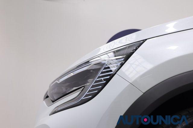 RENAULT Captur FULL HYBRID E-TECH 145 CV RS LINE NEOPATENTATI
