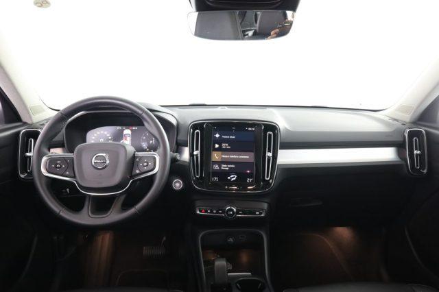 VOLVO XC40 XC40 T2 Geartronic Momentum Pro