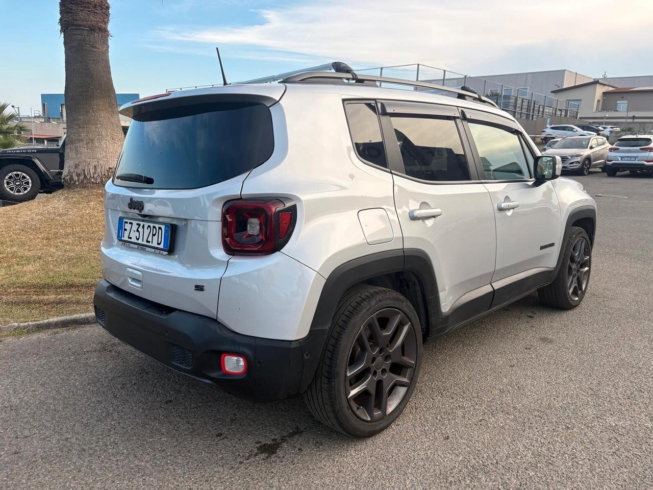Jeep Renegade 1.6 Mjt DDCT 120 CV S