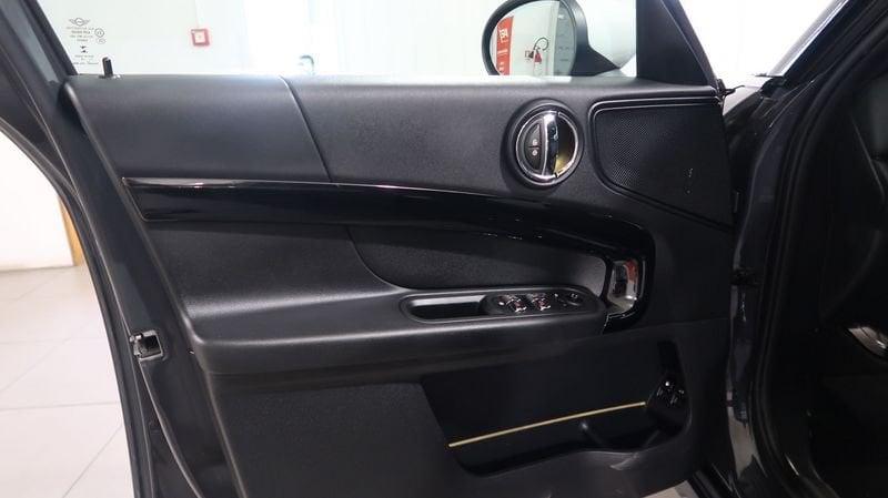 MINI Mini Countryman F60 Mini 1.5 Cooper SE Business Countryman ALL4 Automatica