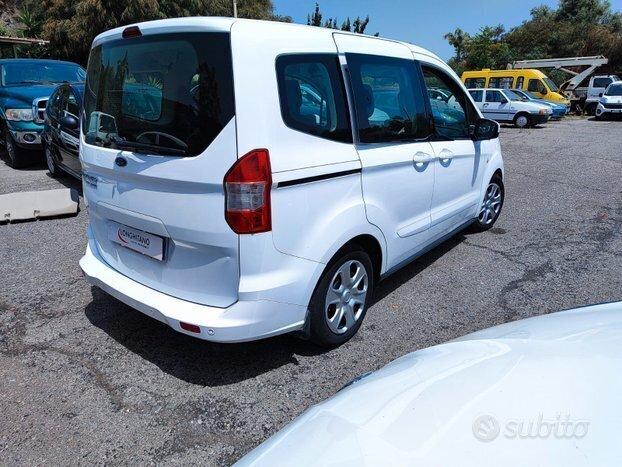 Ford Tourneo Courier