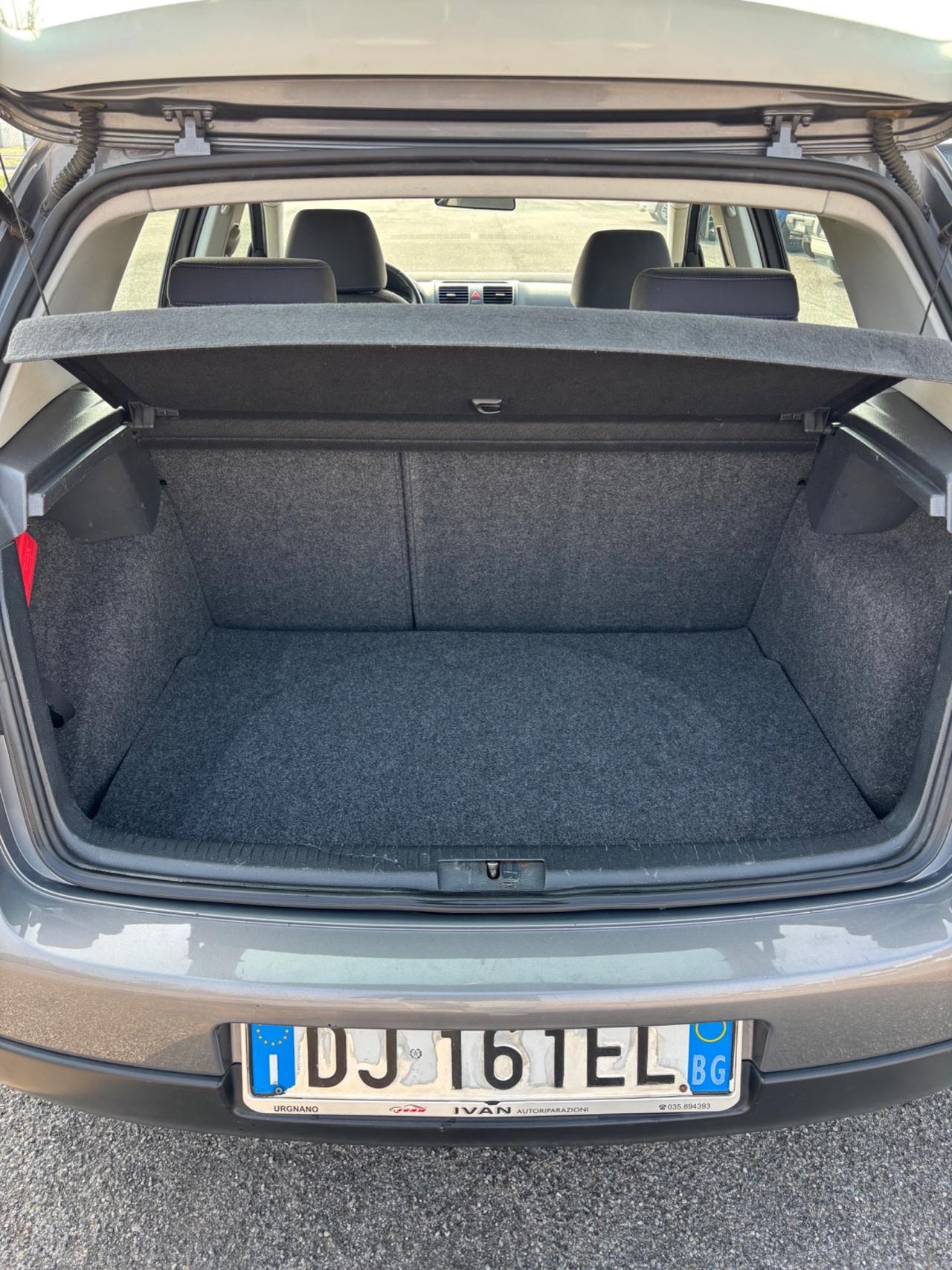 Volkswagen Golf 1.6 5p. Comfortline BiFuel G