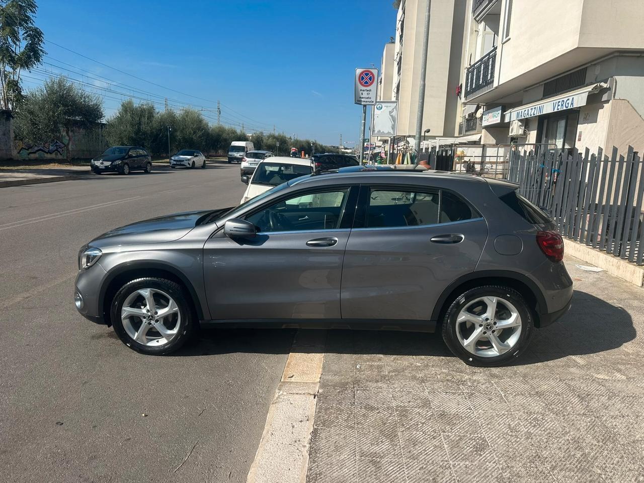 Mercedes-benz GLA 200 d Automatic 4Matic Premium