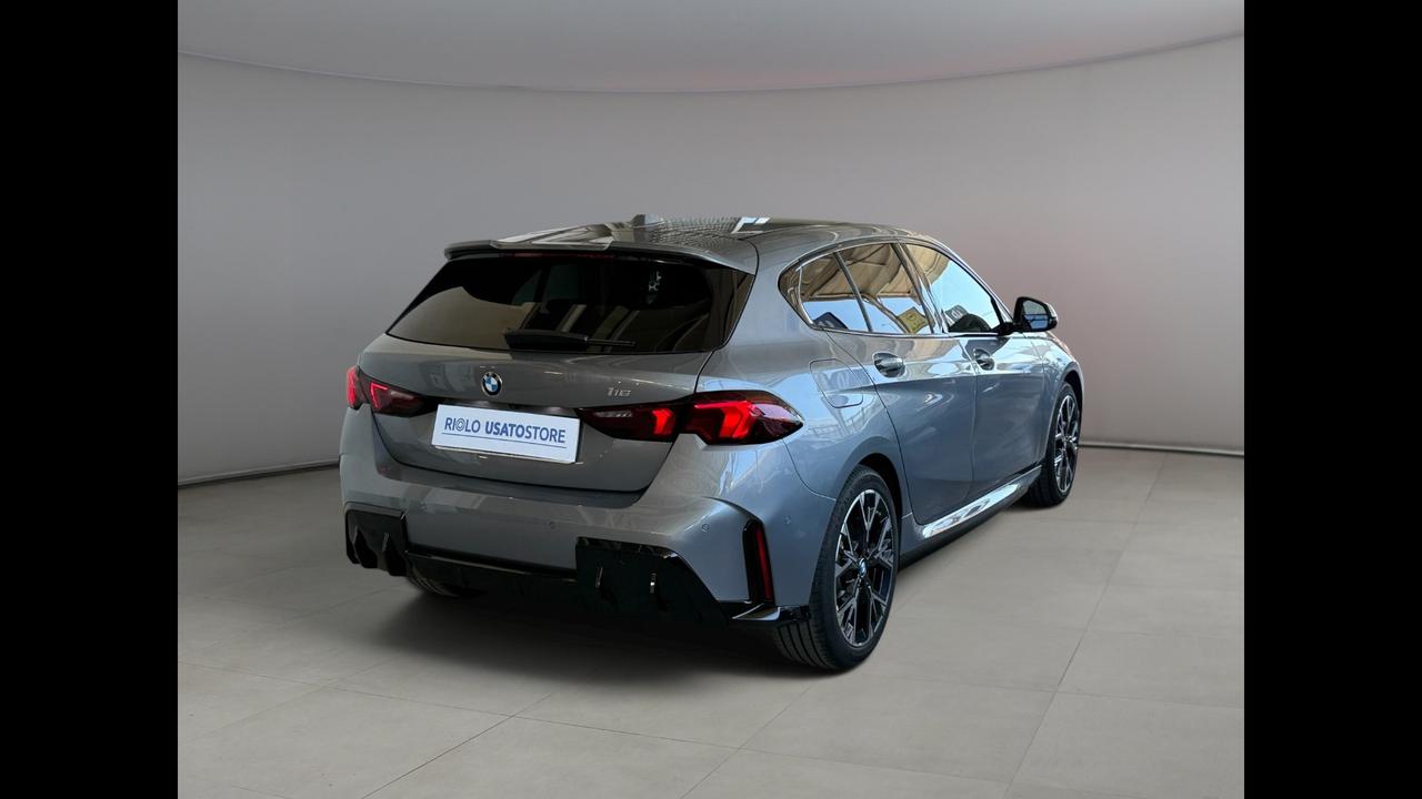BMW Serie 1 F70 - 116 MSport Pro auto