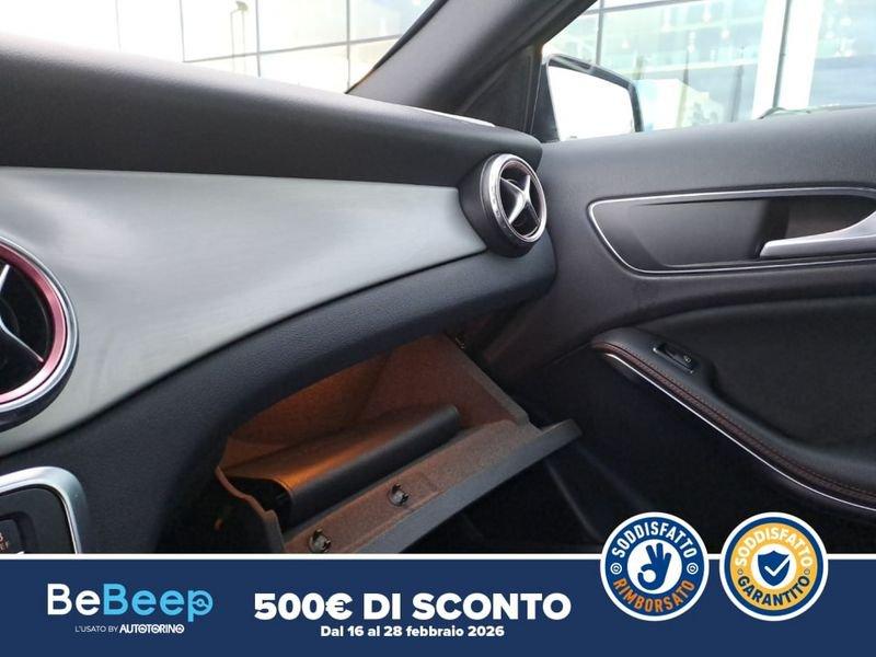 Mercedes-Benz GLA 200 D (CDI) PREMIUM 4MATIC AUTO