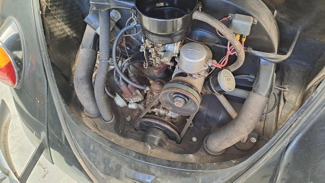 Volkswagen Maggiolino 6 volt cabrio