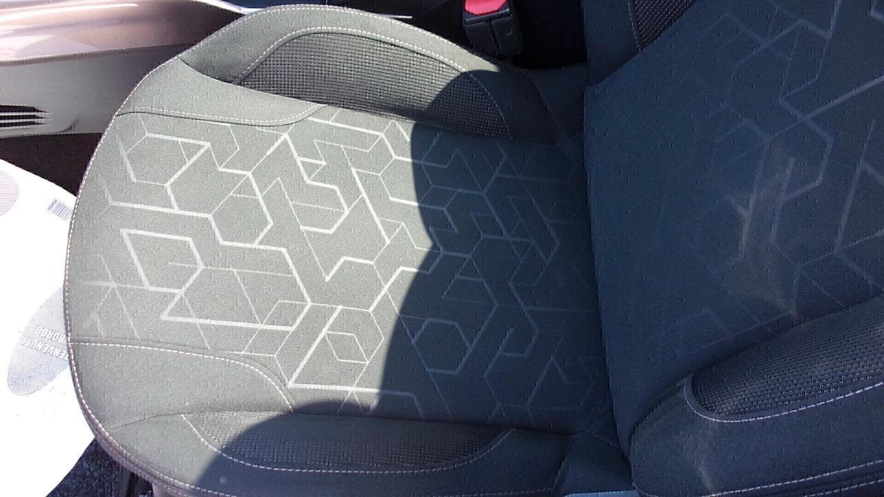 Peugeot 2008 1.6 e-HDi 92 CV Stop&Start Allure