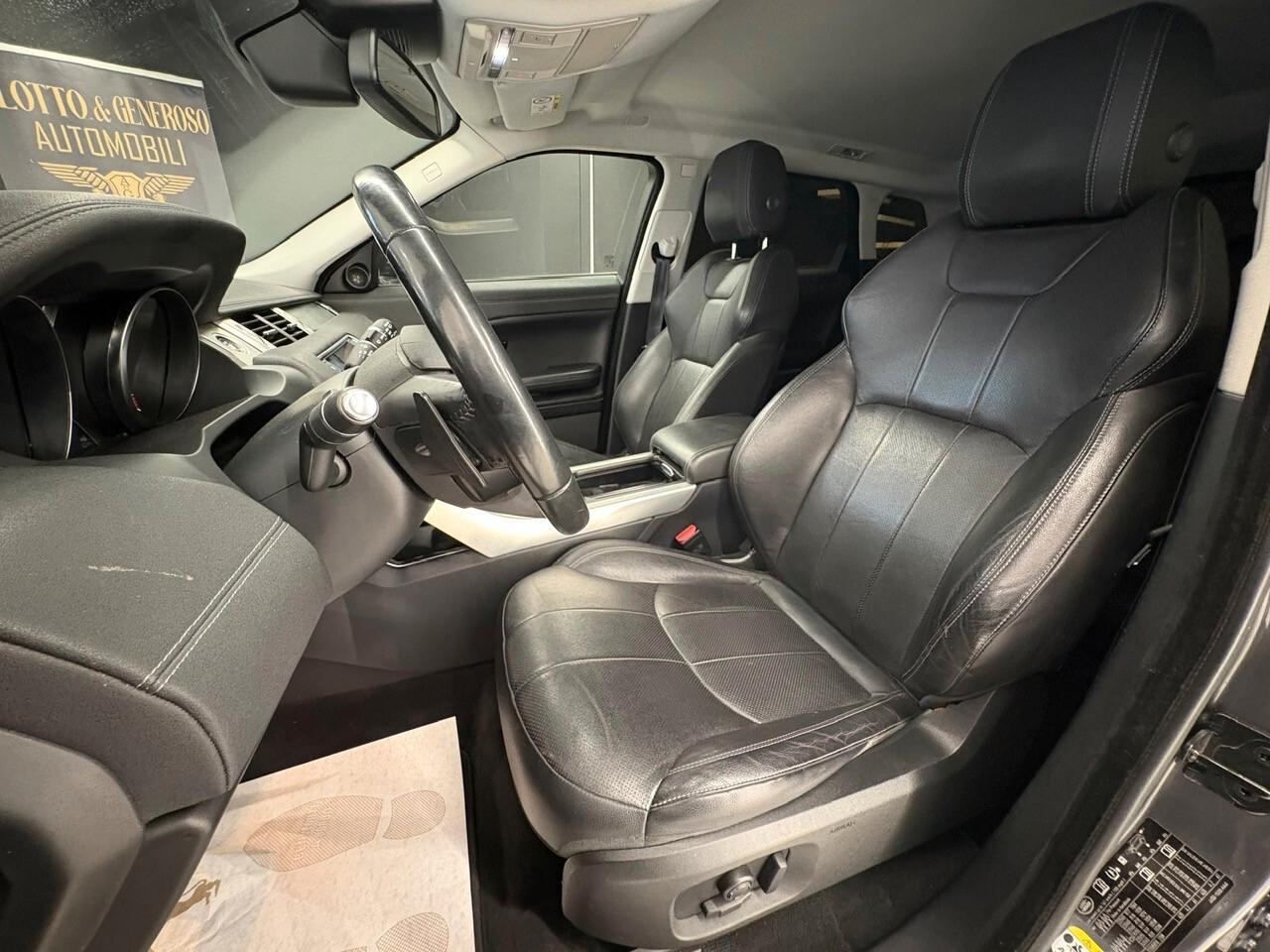 Land Rover Range Evoque 2.0 TD4 180 CV 5p. SE Dynamic