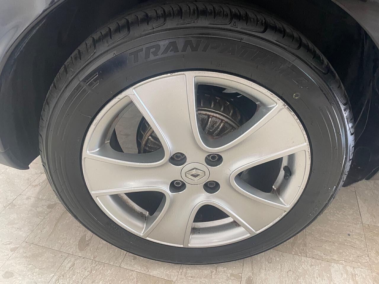 RENAULT CLIO SPORTER 1.5 DCi 90 CV EDC "PERFETTA"