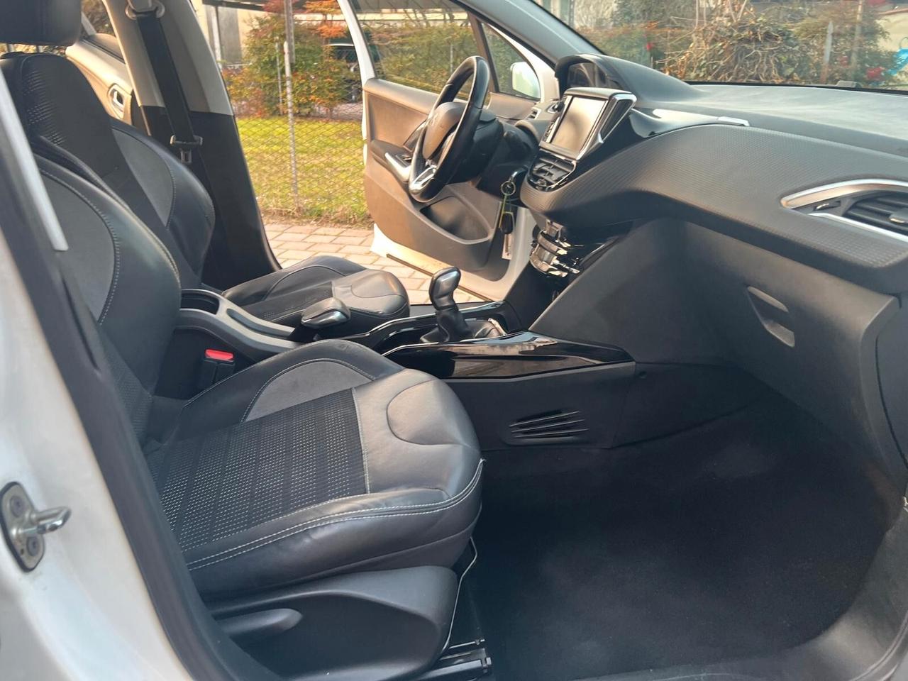 Peugeot 2008 BlueHDi 100 GT Line