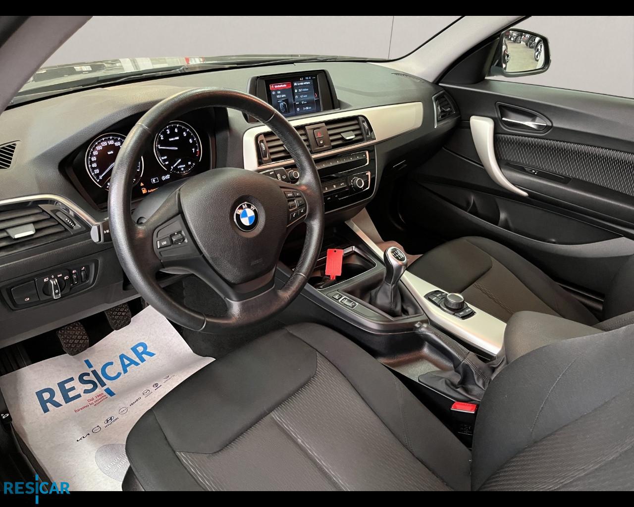 BMW 118i Advantage 3p IDONEA NEOPATENTATO