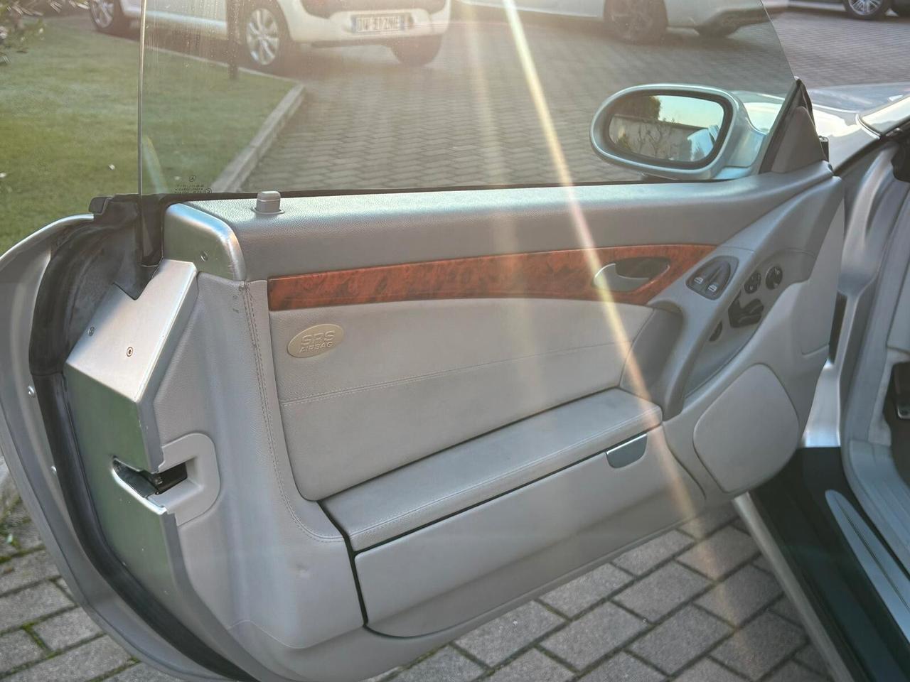 Mercedes-benz SL 500 Roadster - R230 V8