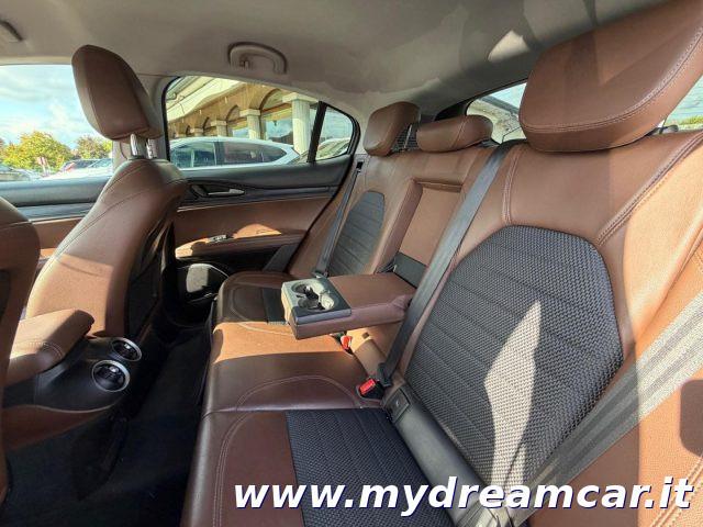 ALFA ROMEO Stelvio 2.2 Turbodiesel 180 CV AT8 RWD Super