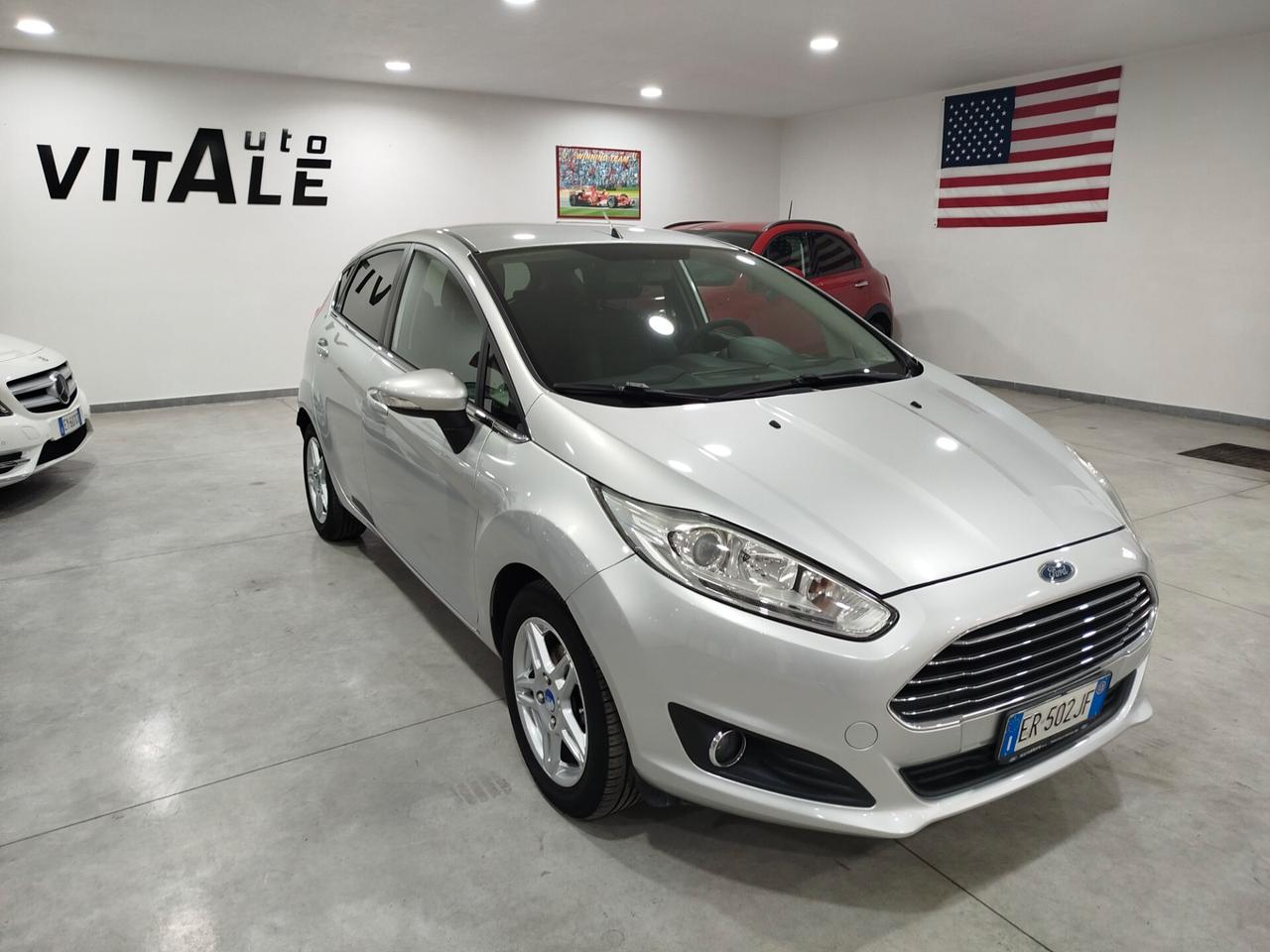 Ford Fiesta 1.2 60CV 5 porte Titanium