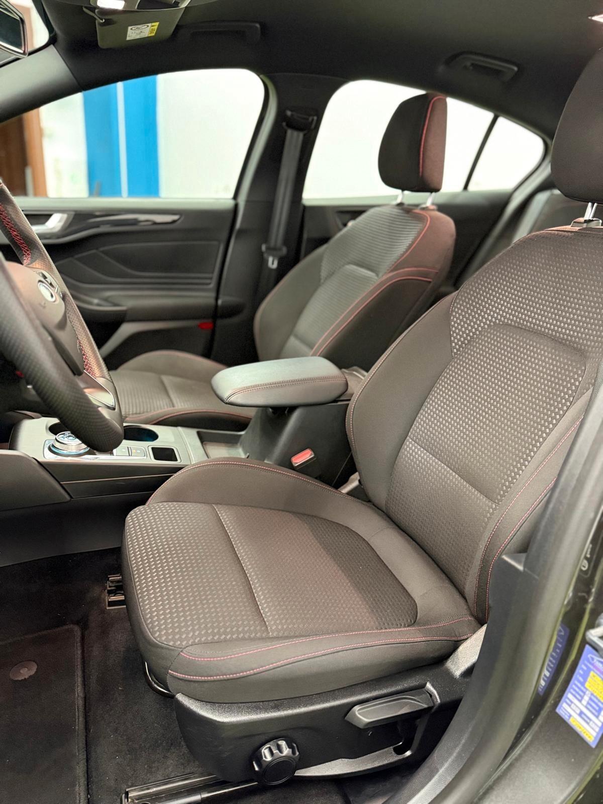 Ford Focus 1.5 EcoBlue 120 CV aut. 5p. ST-Line Design