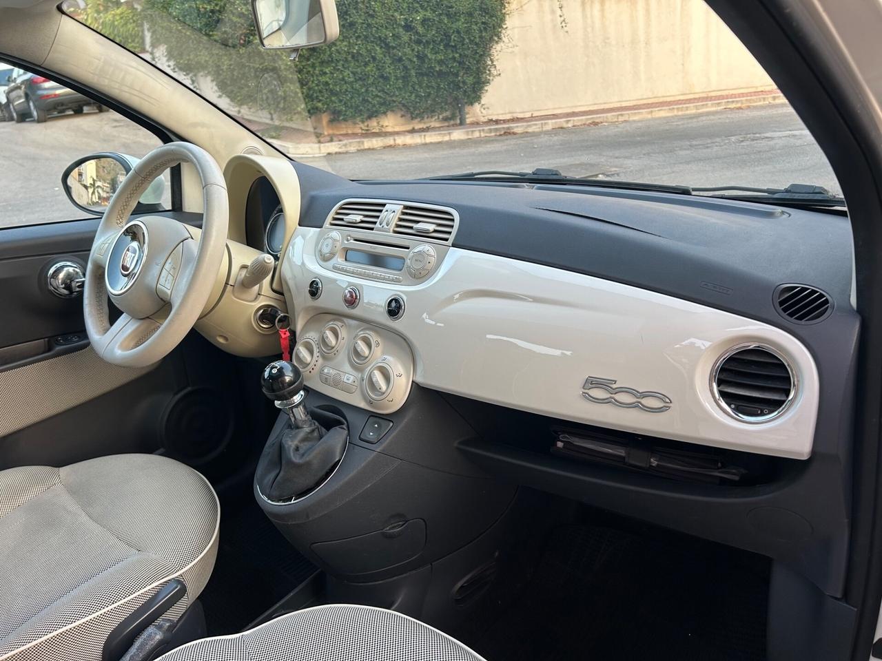 Fiat 500 1.2 Lounge ideale per neopatentati