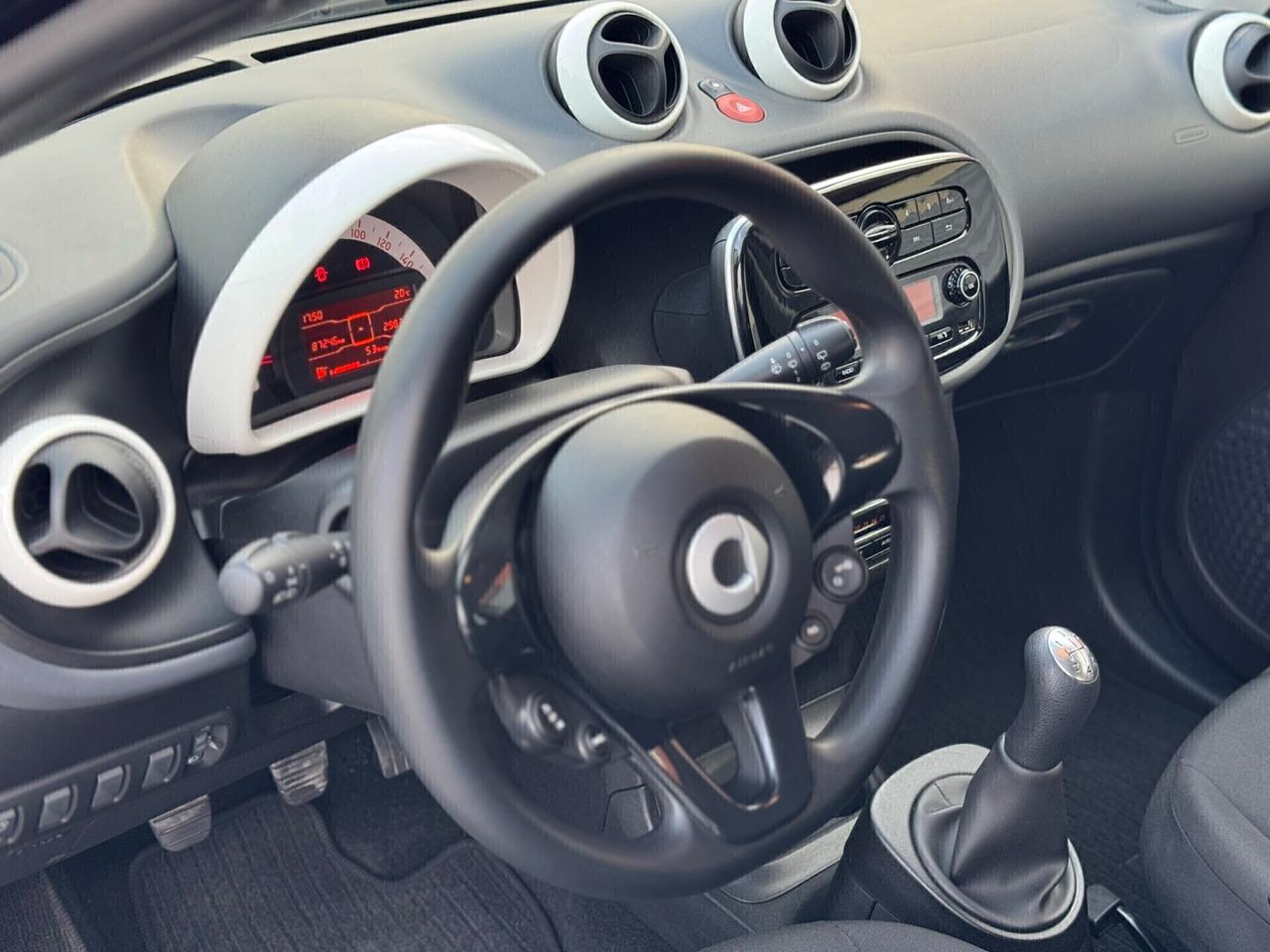 Smart ForFour 70 1.0 Youngster Neopatentati !