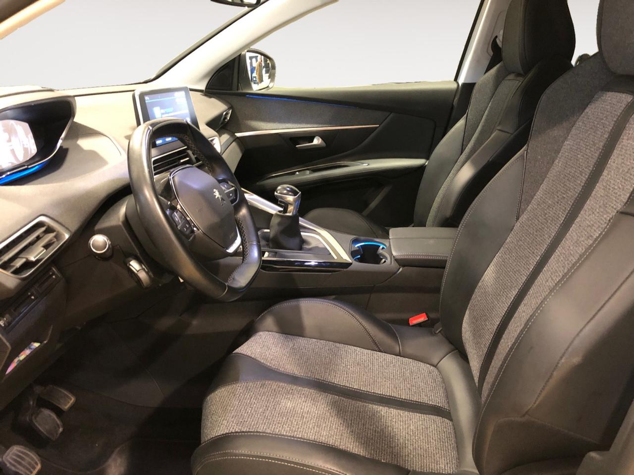 PEUGEOT 3008 1.2 puretech t Allure s&s 130cv my18