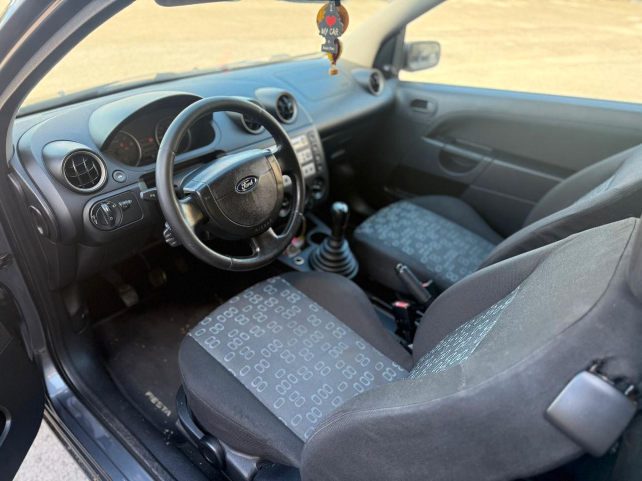FORD FIESTA 1.4 D 3P 2005 12 MESI DI GARANZIA
