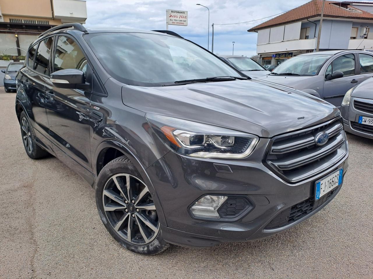 Ford Kuga 1.5 TDCI 120 CV S&S 2WD Titanium