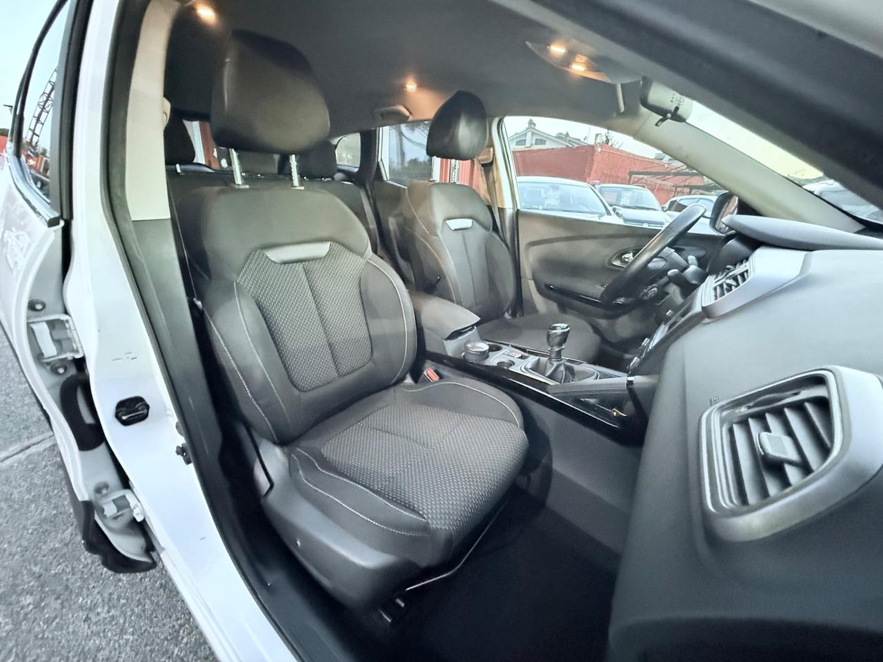 Renault Kadjar dCi 8V 110CV EDC Energy sport -