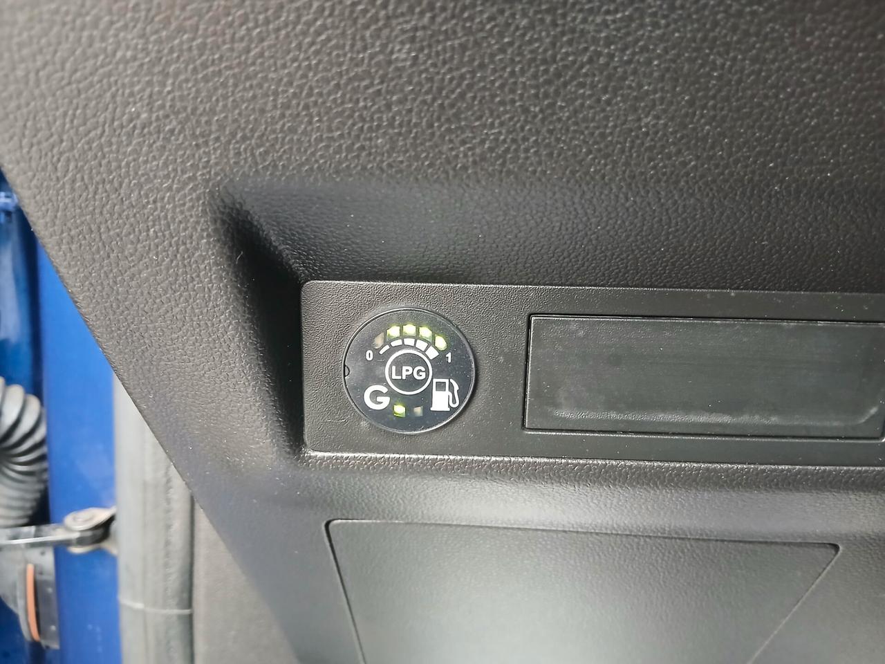 Renault Captur TCe 100 CV GPL Techno