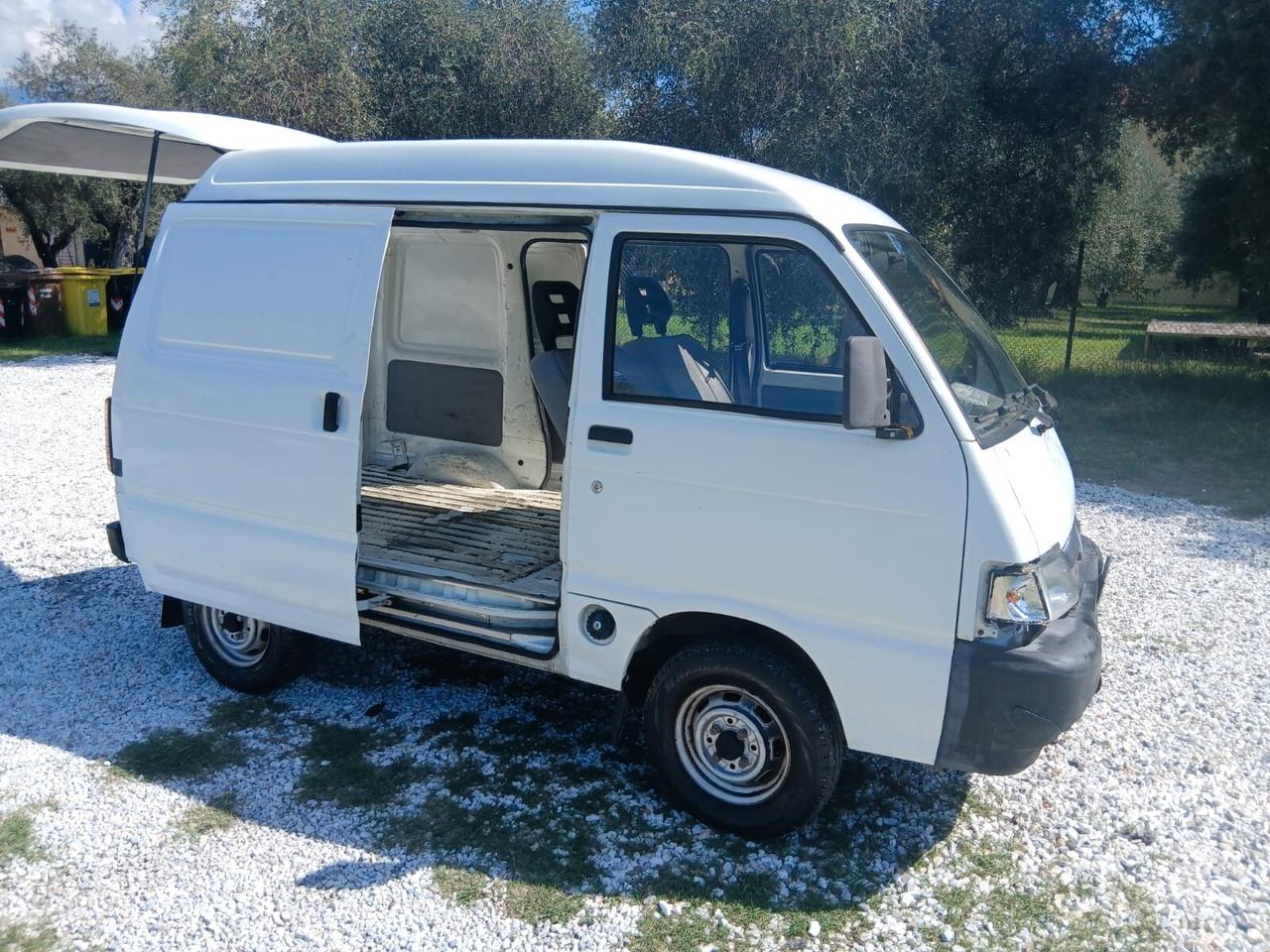 Piaggio Porter 1.3i 65CV 4x4 Cabinato