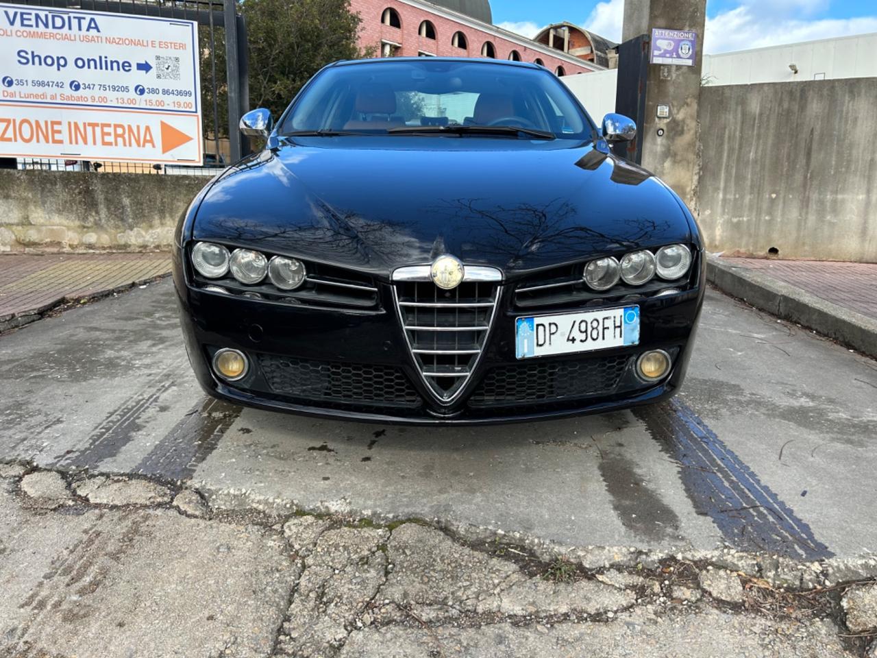 Alfa Romeo 159 1.9 JTDm AUTOM. Exclusive