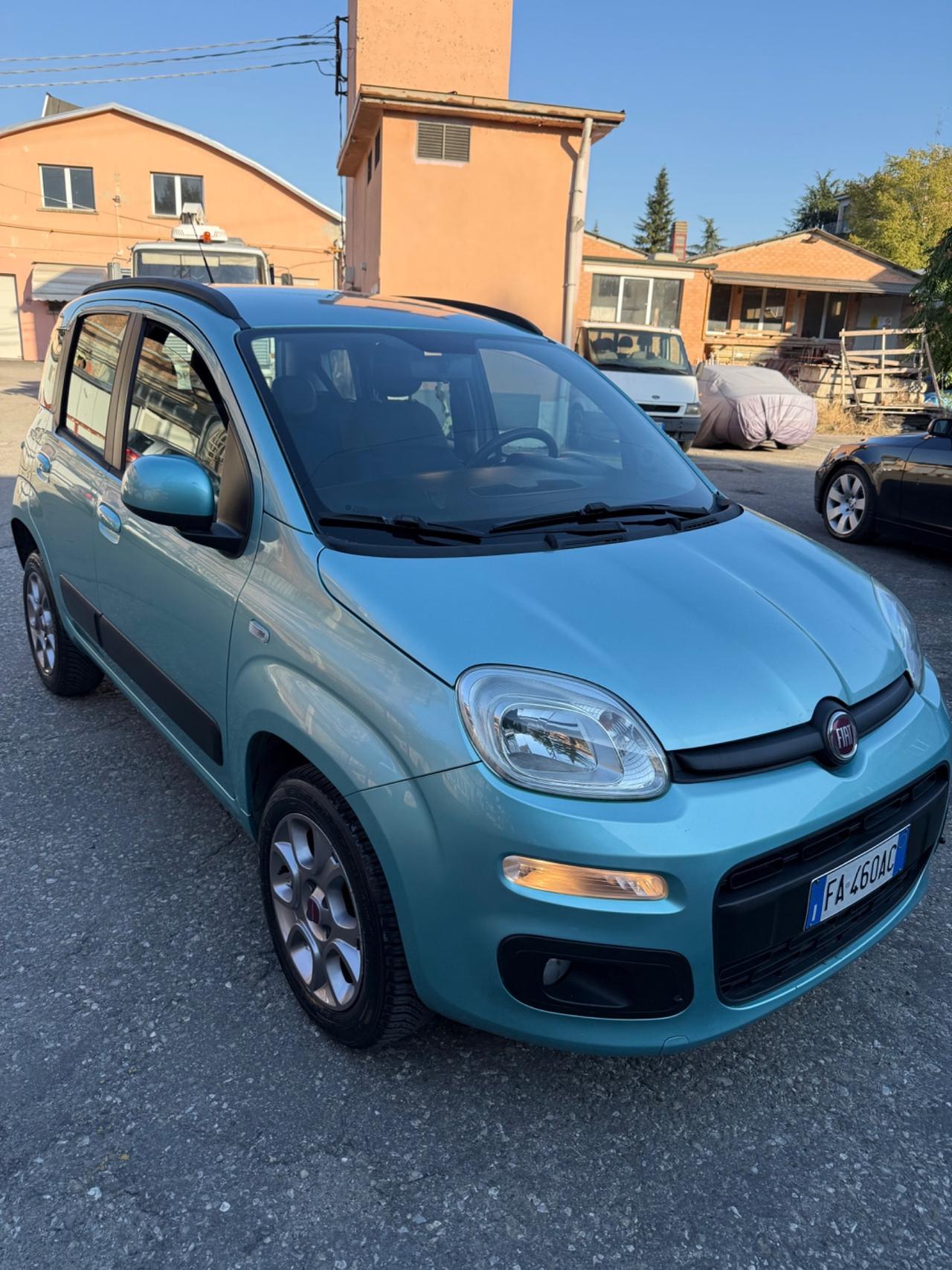 Fiat Panda 0.9 TwinAir Turbo Natural Power Lounge