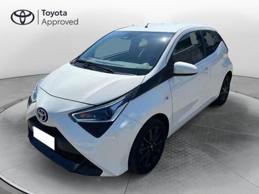 Toyota Aygo 1.0 72 CV x-play