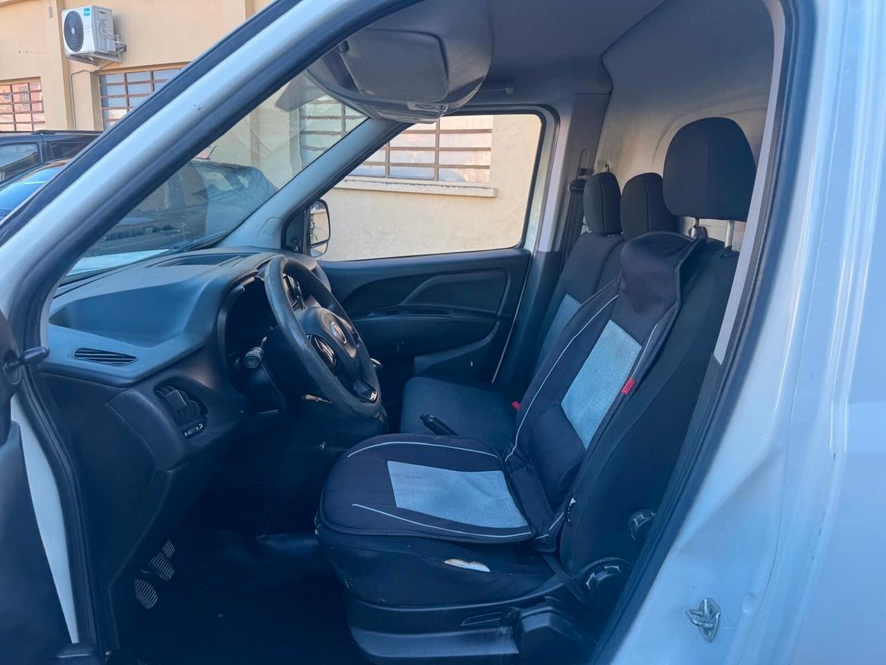 Fiat Doblò 2018 1.6 Diesel 16V 120CV Easy