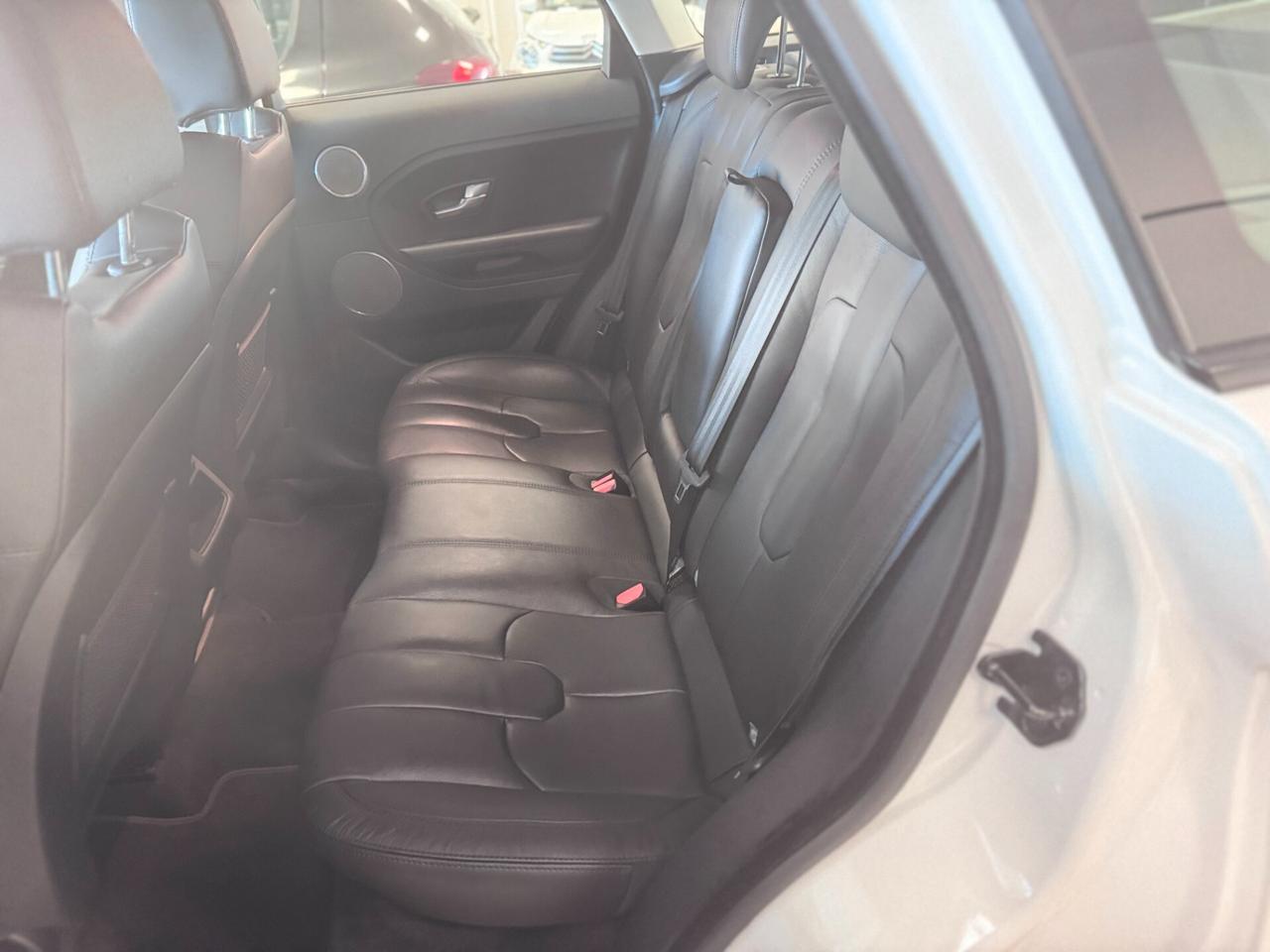 Land Rover Range Evoque 2.2 TD4 5p. Prestige