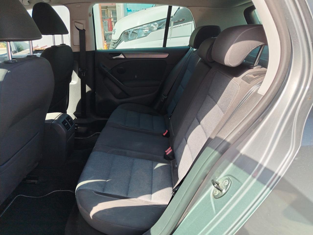 Volkswagen Golf 1.6 TDI DPF 5p. Highline