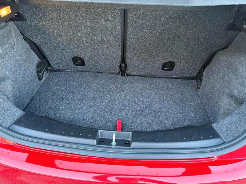 Lancia Ypsilon 5 Porte 1.0 hybrid Gold s&s 70cv ADATTA NEOPATENTATI