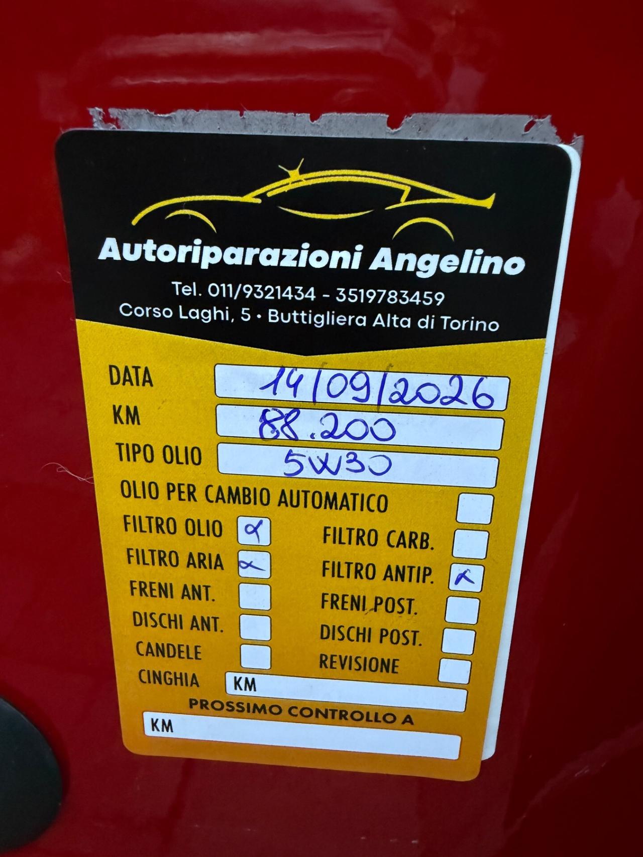 Lancia Ypsilon 1.0 Fire Hybrid Benzina