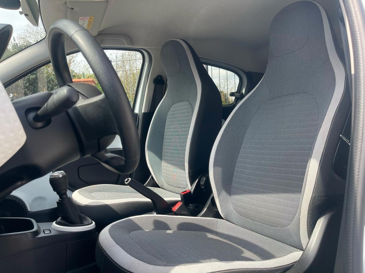 Renault Twingo SCe 65 CV Intens