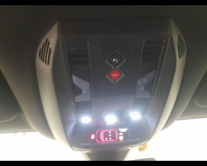 DS DS7 CROSSBACK 1.5 bluehdi Performance Line 130cv auto